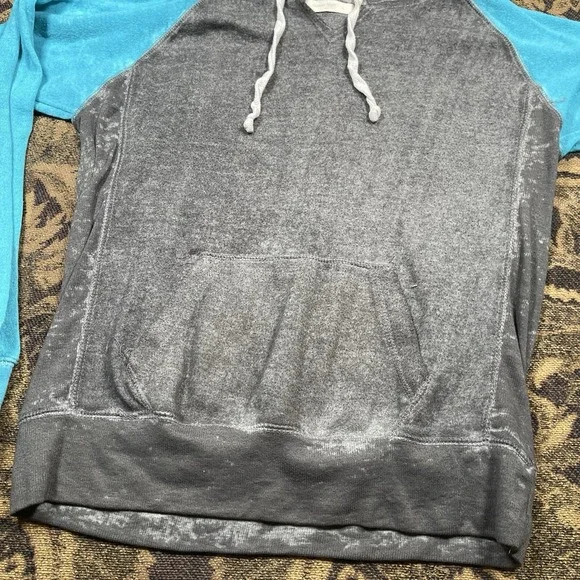 Ocean Drive Hoodie Women's Large Gray Blue Pullover V Neck Soft Surfer Chic - Picture 2 of 9